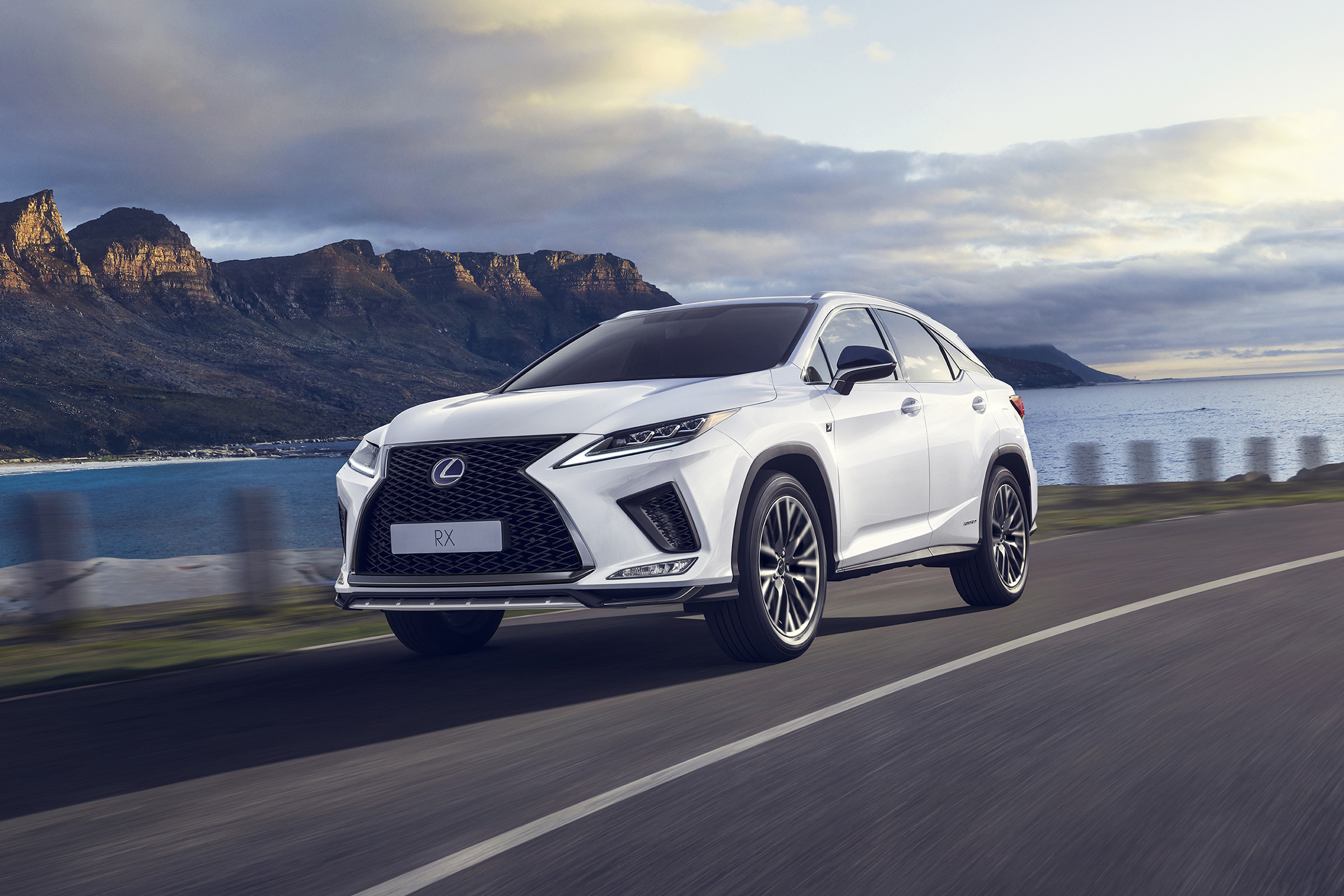 2020 Lexus RX - front quarter