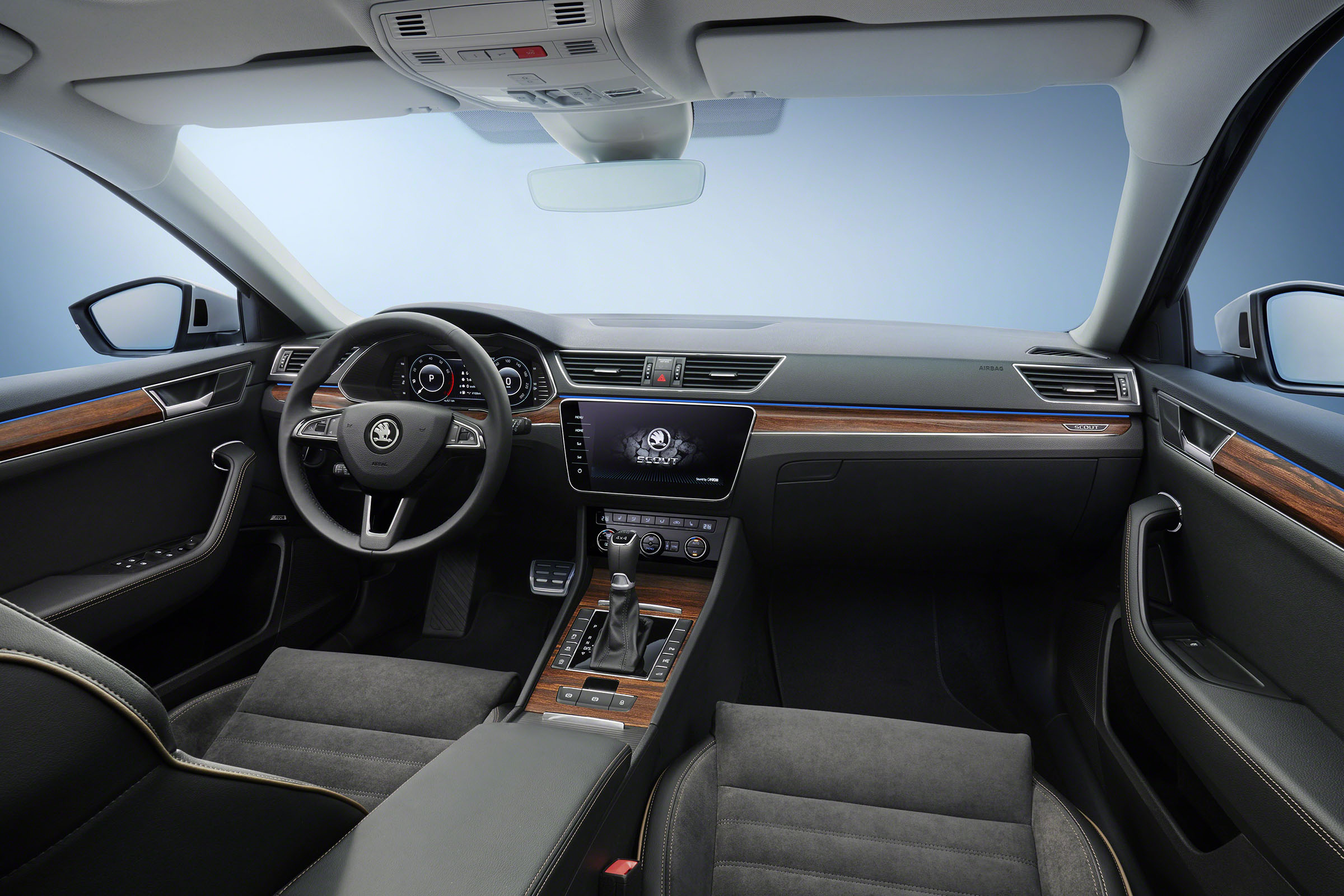 2019 Skoda Superb Scout - interior