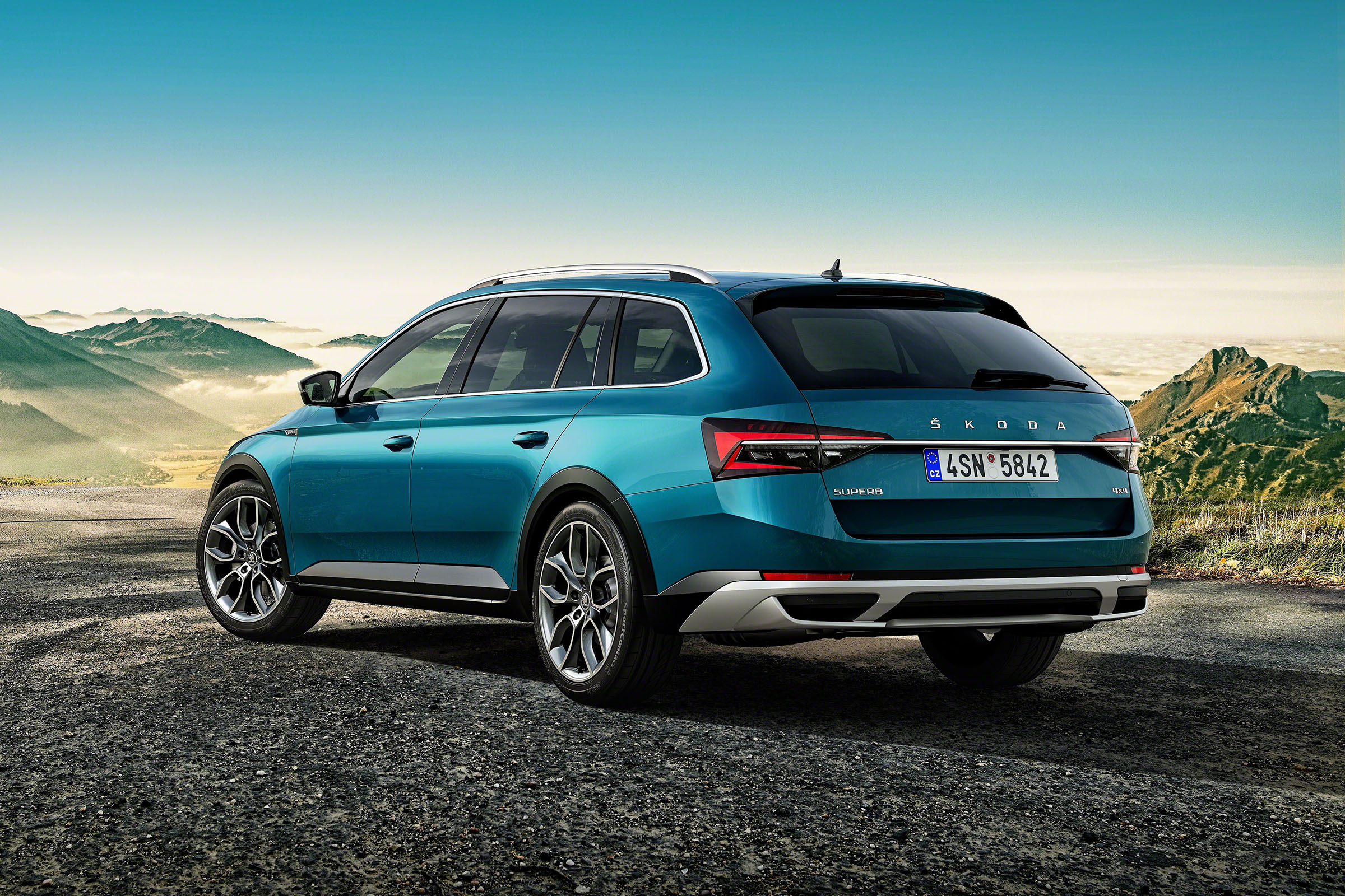 2019 Skoda Scout Superb - rear view