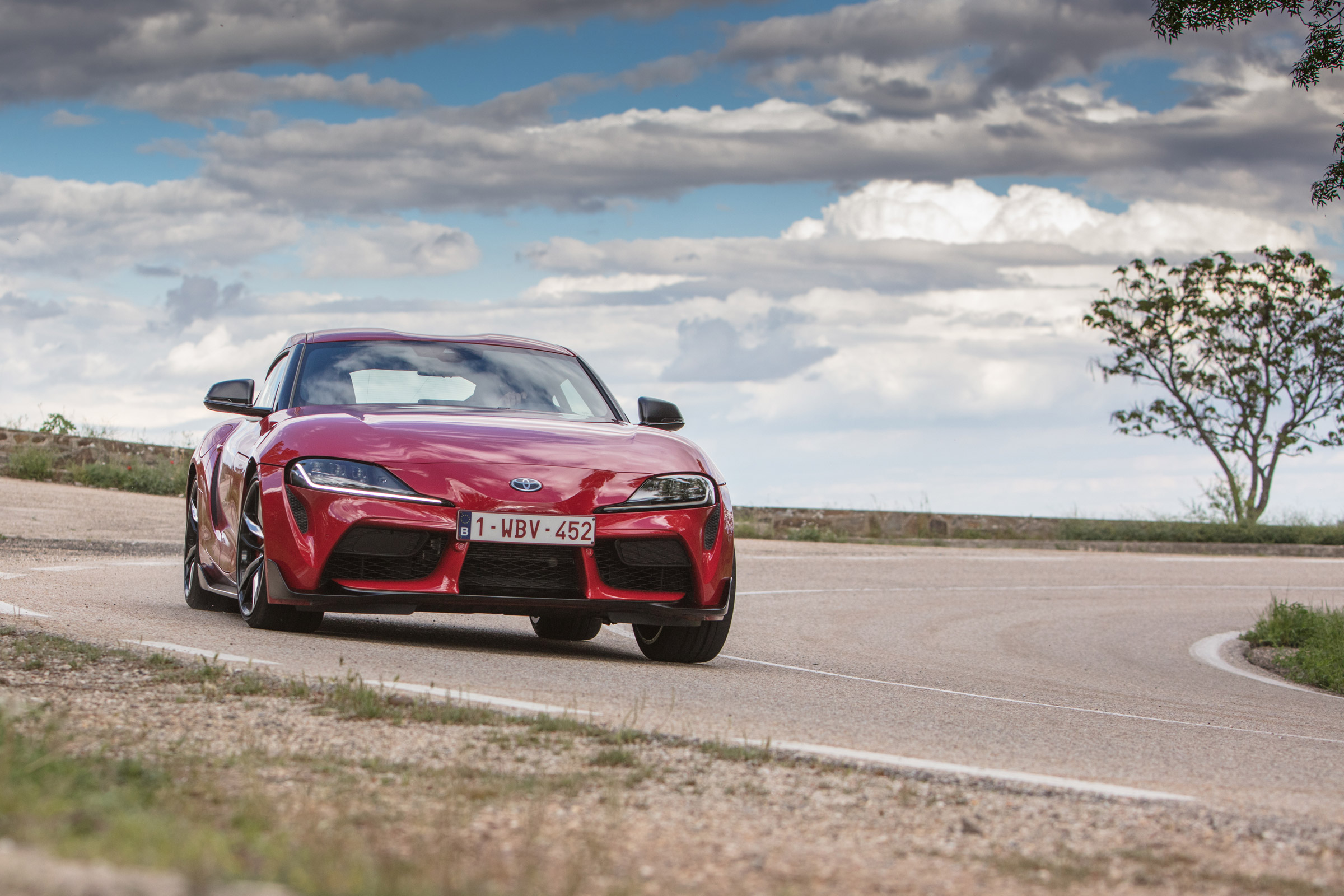 Toyota Supra coupe front cornering