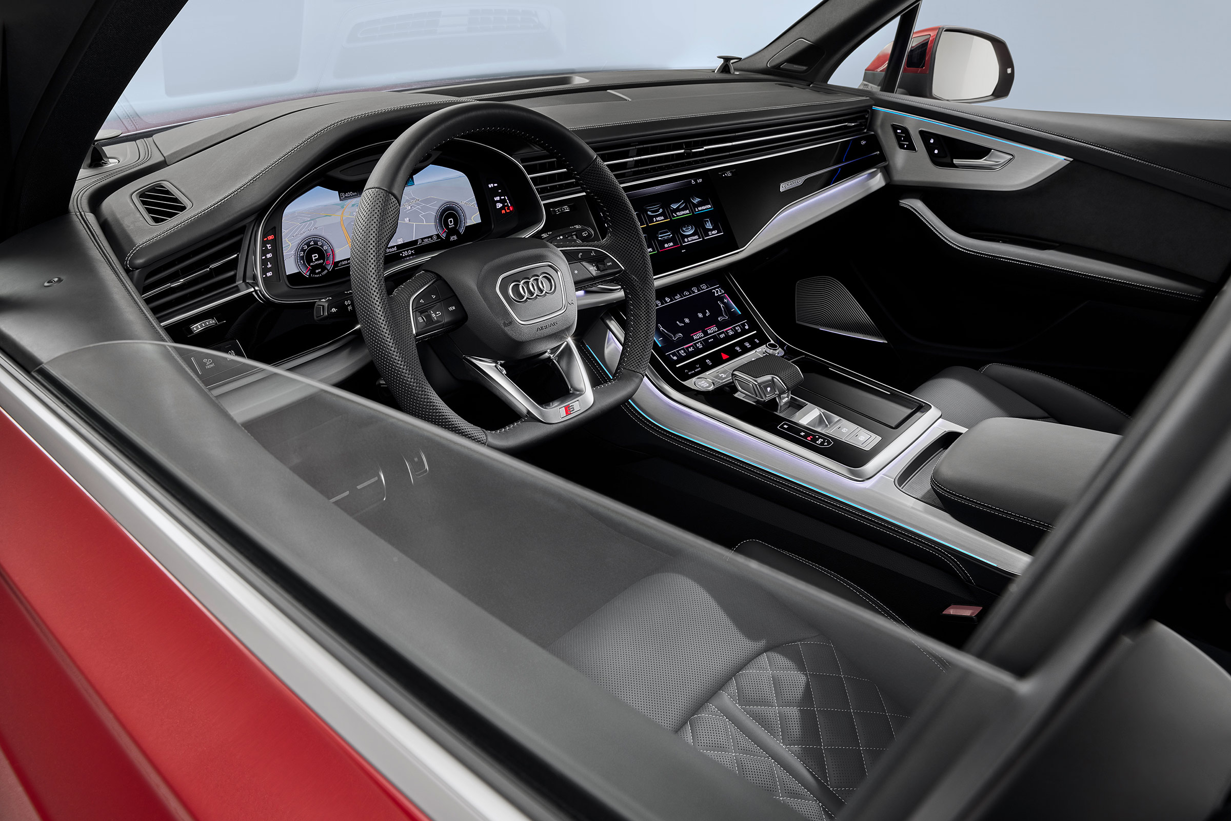 Audi Q7 SUV facelift steering wheel