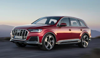 Audi Q7 SUV facelift front 3/4 tracking