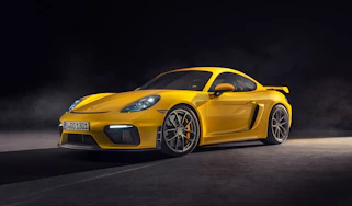 Porsche 718 Cayman GT4 - 3/4 front view