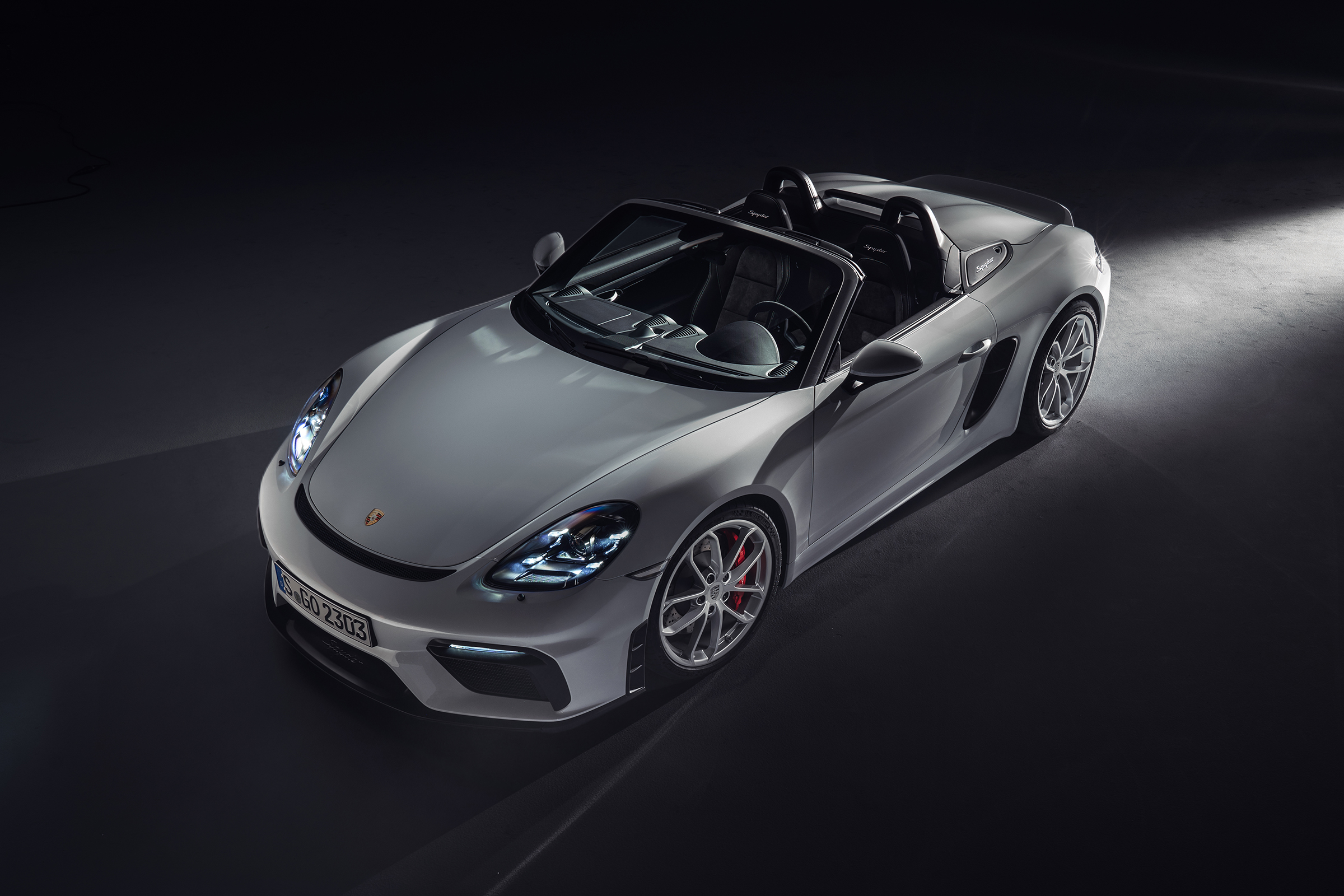 Porsche 718 Boxter Spyder - Front 3/4 view