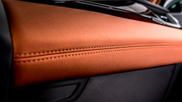2020 Renault Captur - dashboard close up