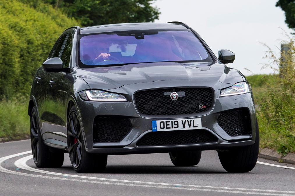 Jaguar F-Pace SVR - front 3/4 cornering 
