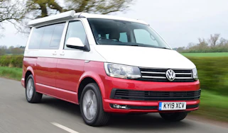 Volkswagen California Ocean - front 3/4 driving