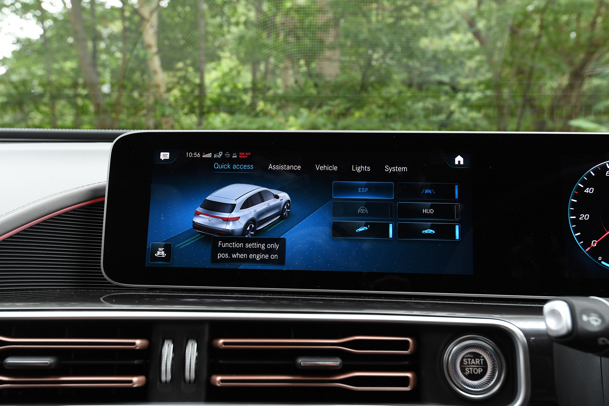 Mercedes EQC SUV infotainment
