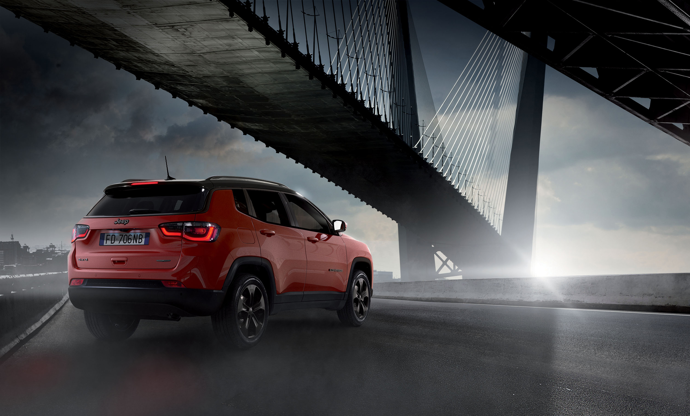 Jeep Compass Night Eagle - rear 3/4 view