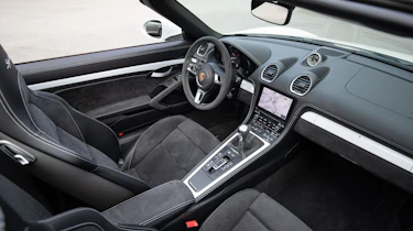 Porsche 718 Boxster Spyder interior