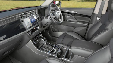 Ssangyong Korando interior