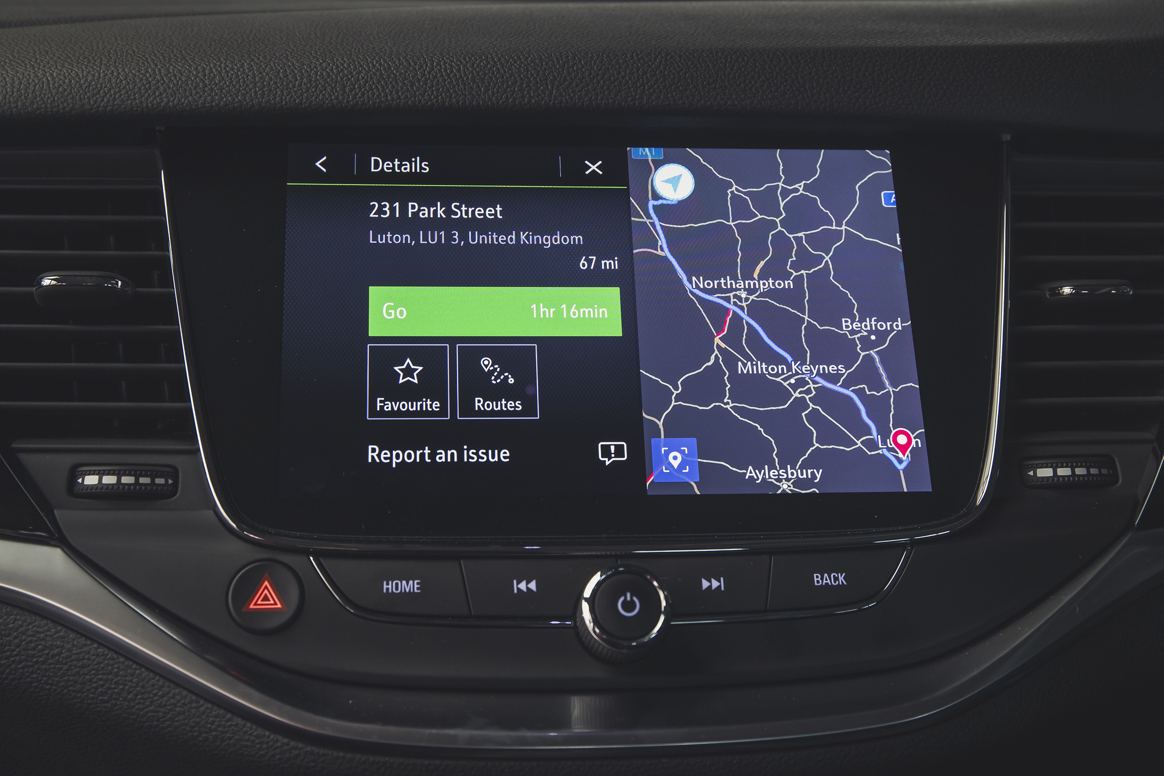 Vauxhall Astra hatchback infotainment