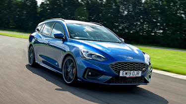 Ford Focus ST Estate front tracking