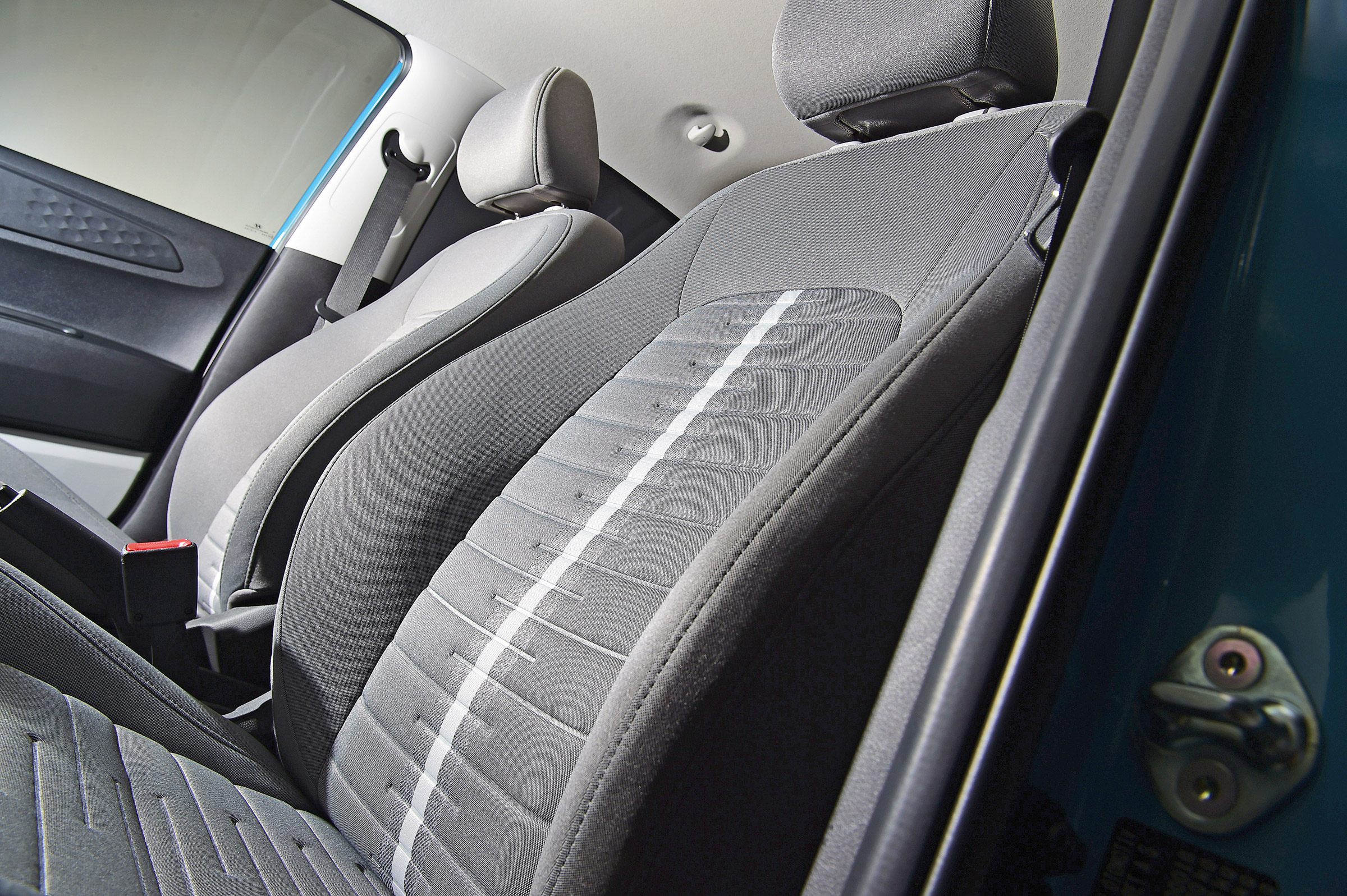 2020 Hyundai i10 front seats
