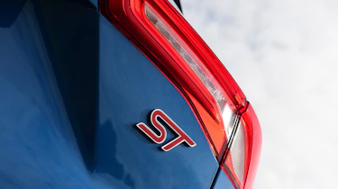 Ford Focus ST Estate rear lights