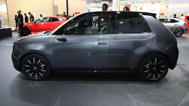 Honda e production version - side view at Frankfurt
