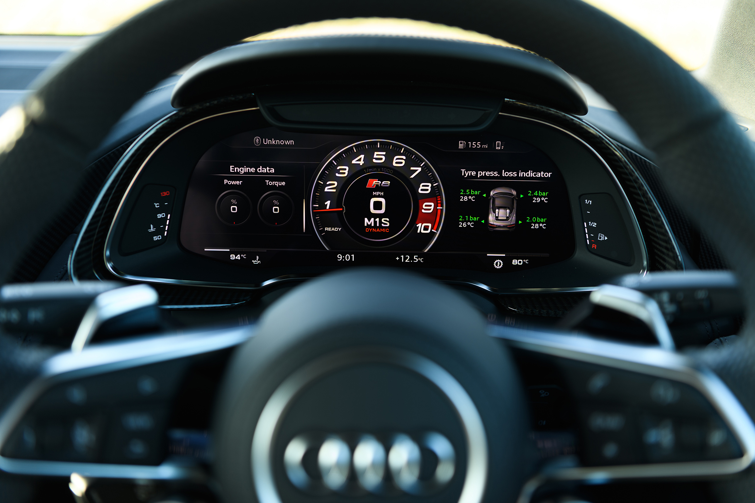 Audi Virtual Cockpit - large central speedo