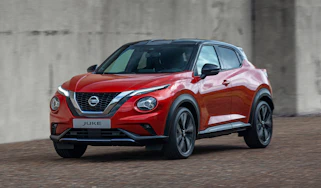 New Nissan Juke - front 3/4 view dynamic