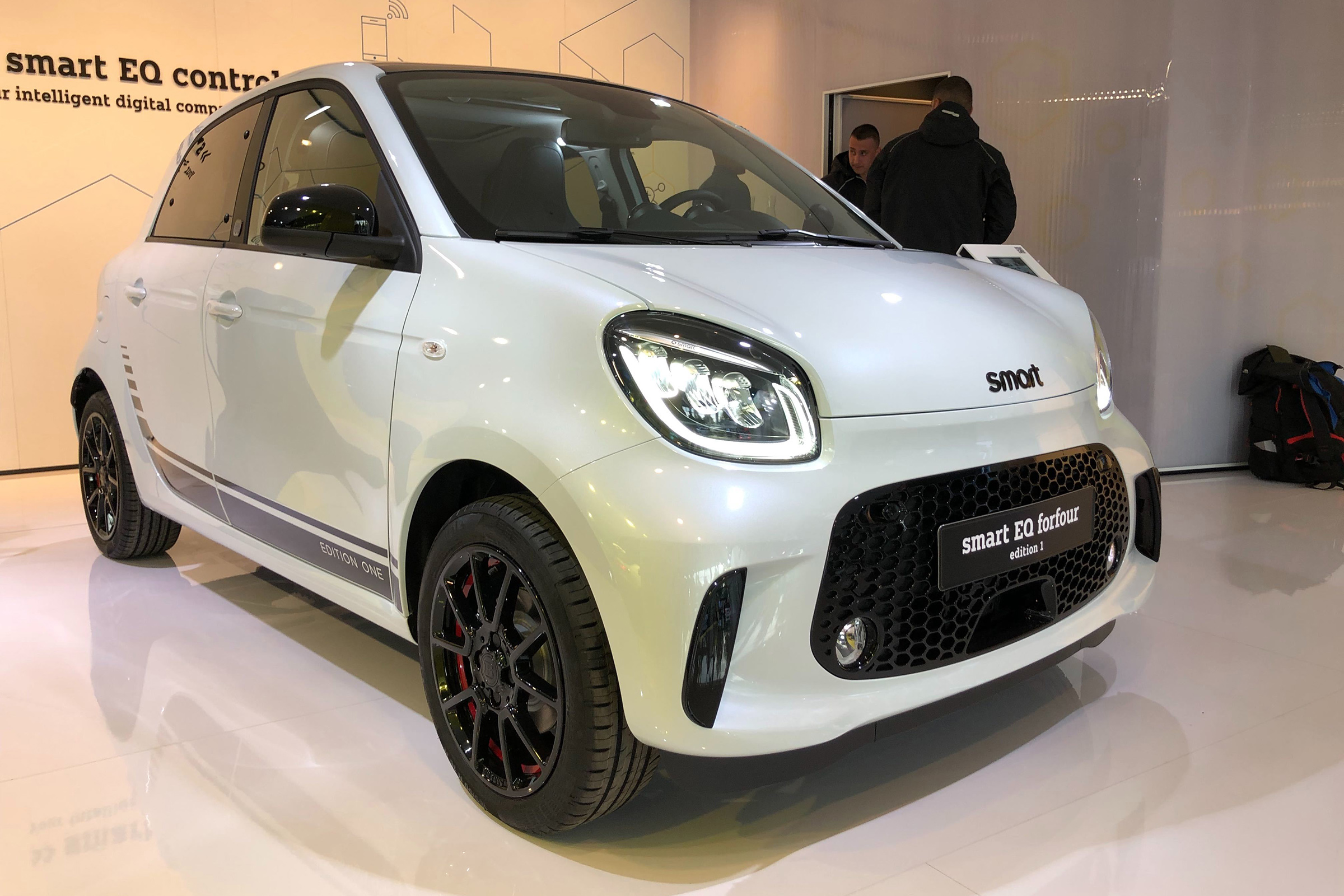 Smart EQ ForFour
