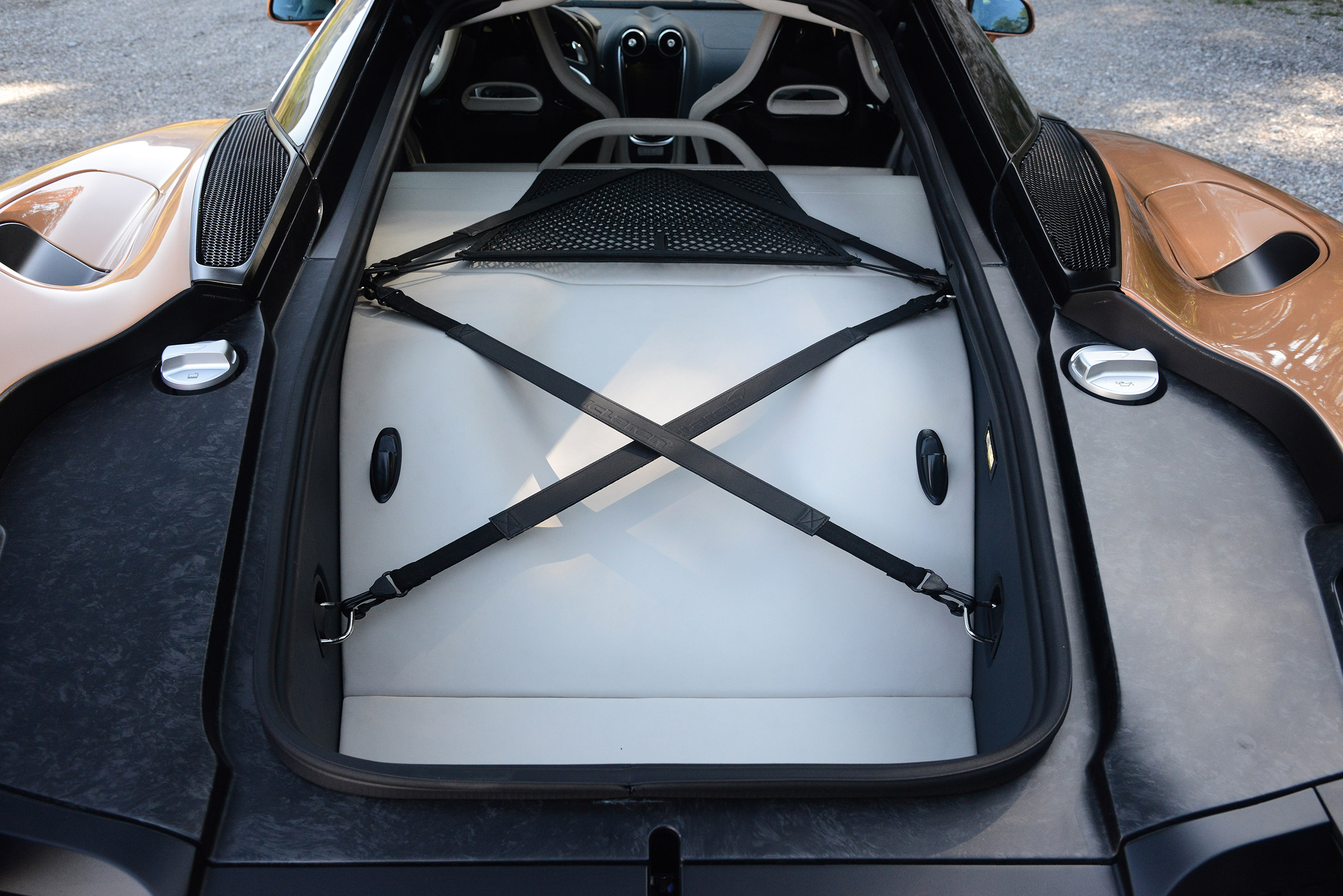 McLaren GT boot