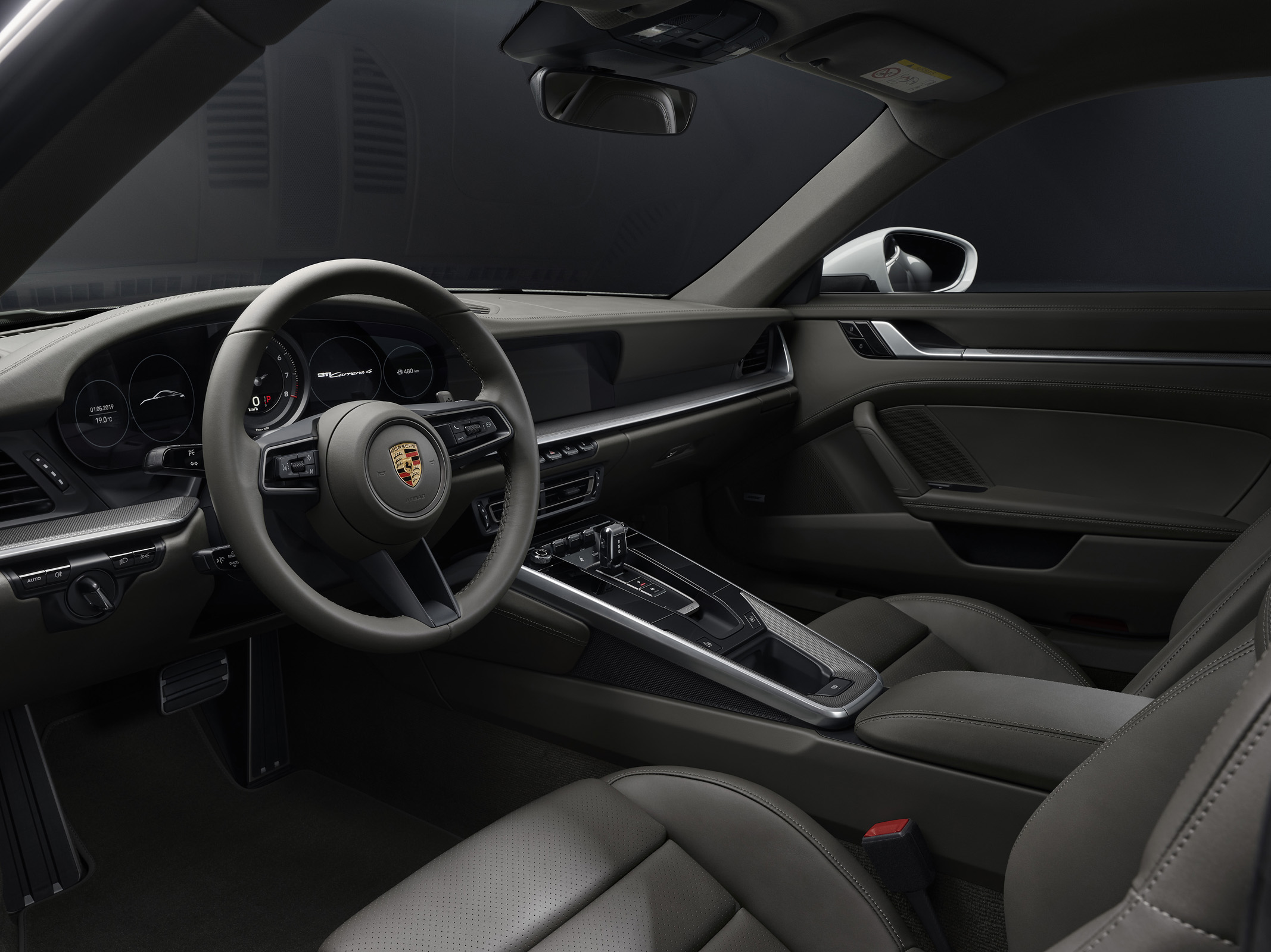 Porsche 911 Carrera 4 Coupe - Interior dashboard