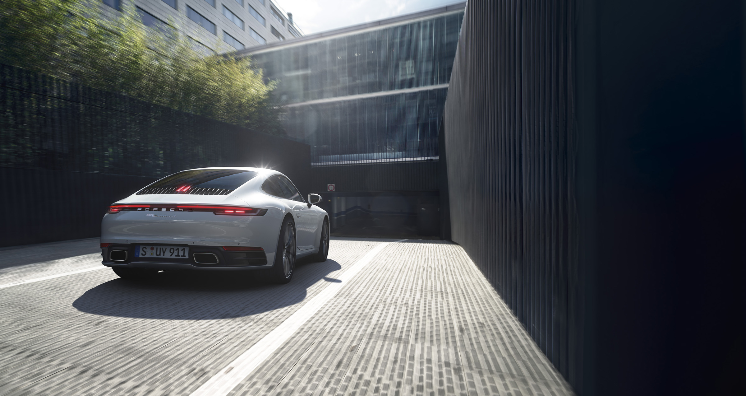 Porsche 911 Carrera 4 Coupe 