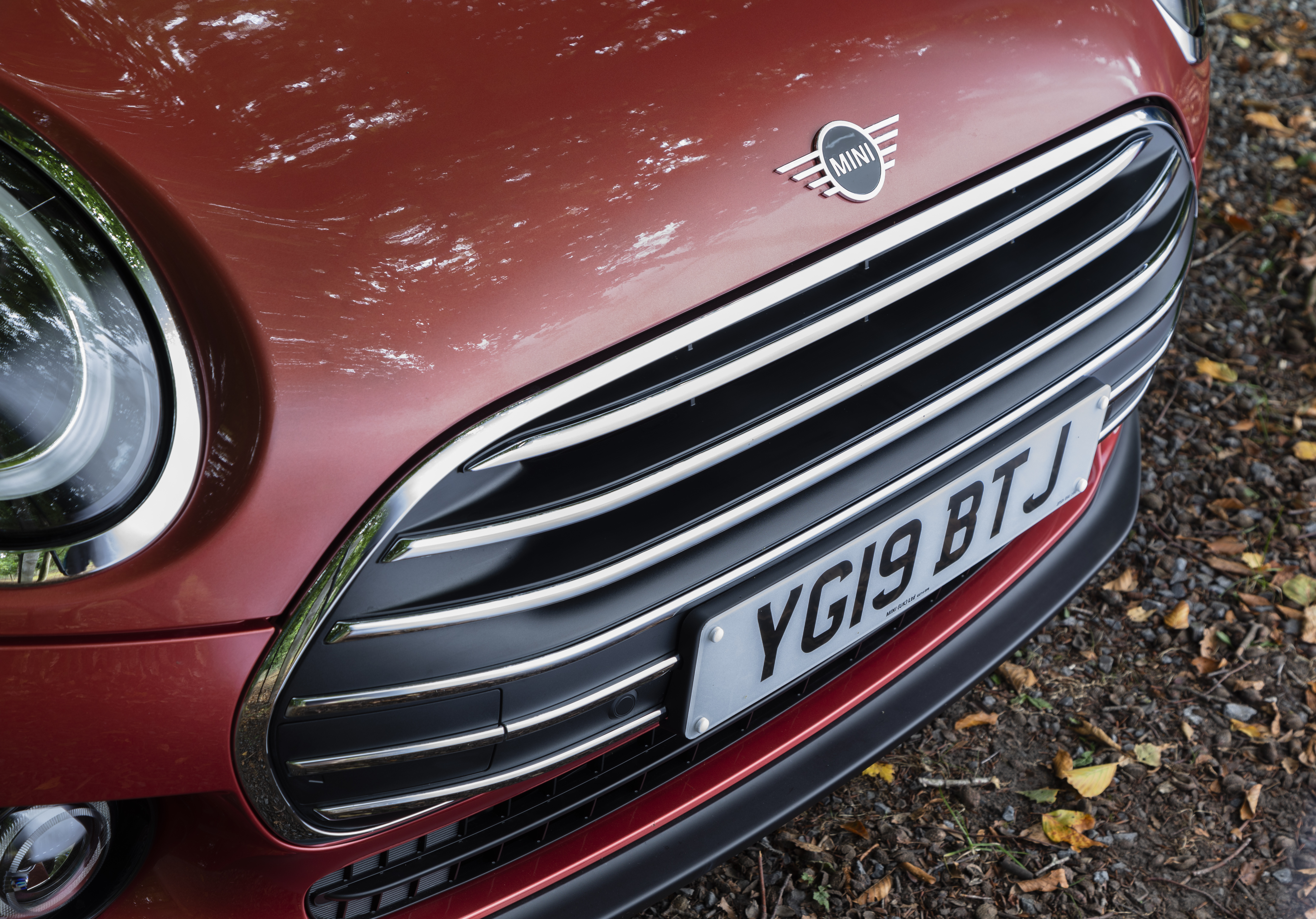 2019 MINI Clubman - Facelifted chrome grille