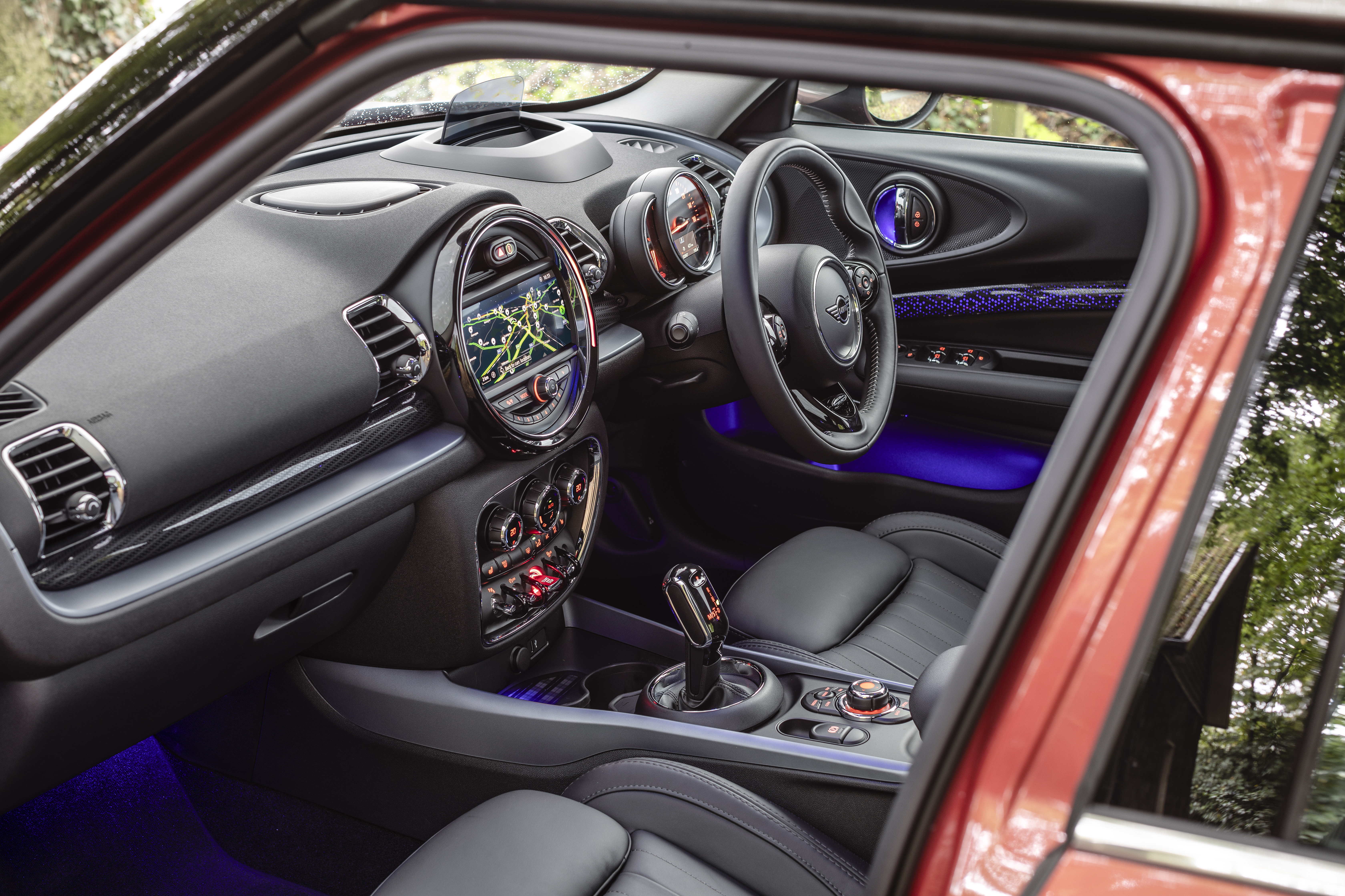 2019 MINI Clubman - Interior from nearside passenger door view