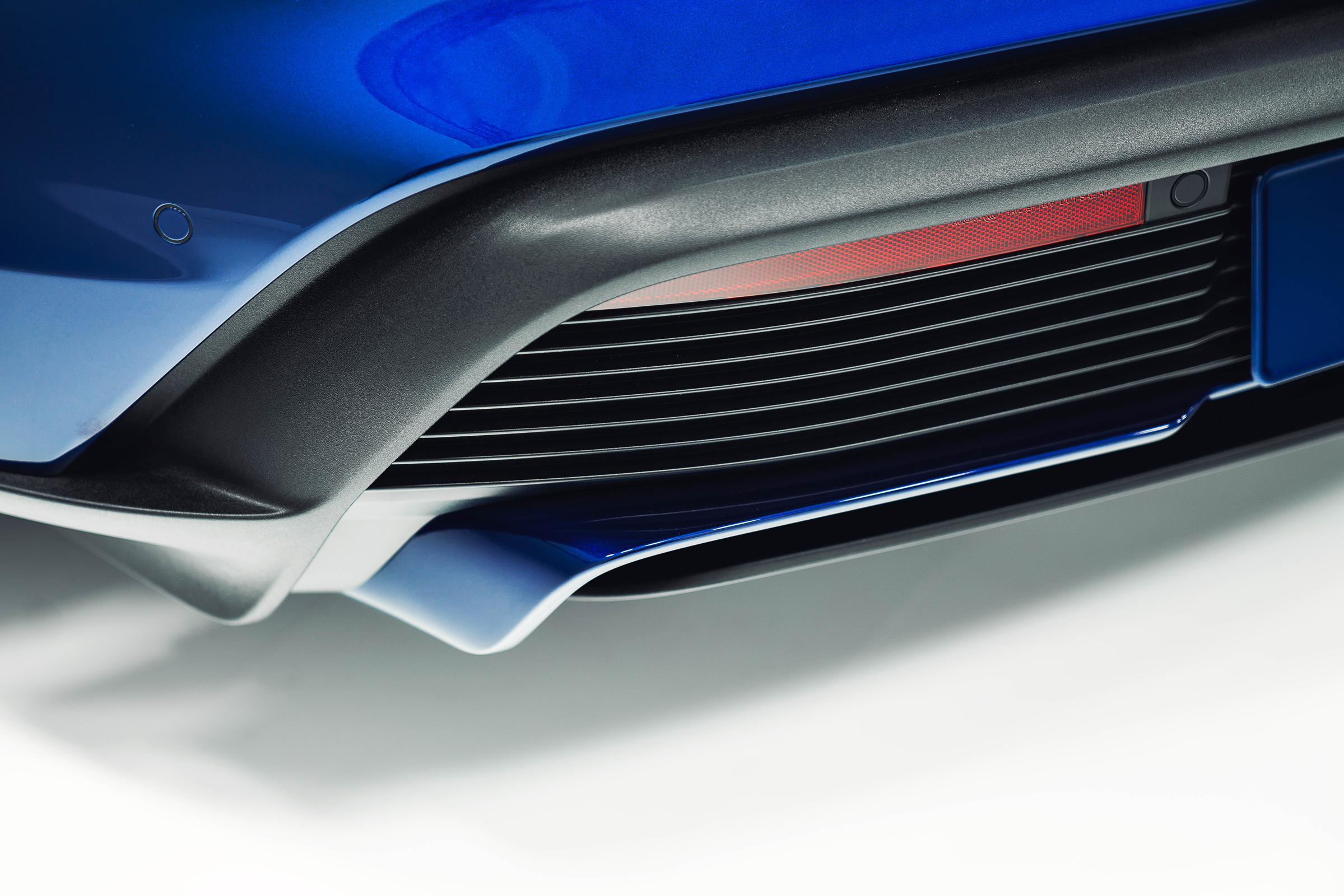 2020 Porsche Taycan - rear diffuser