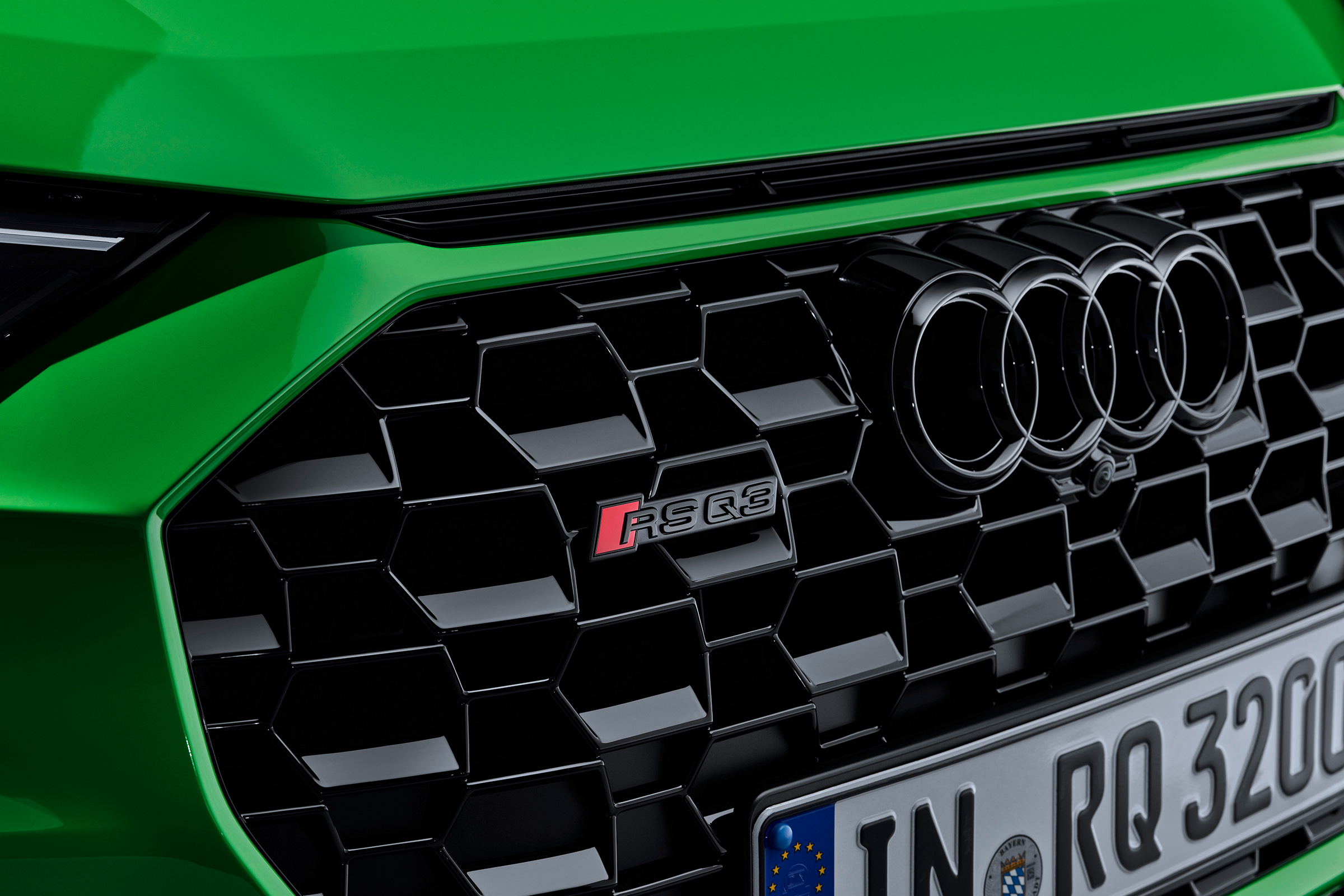 Audi RS Q3 Sportback grille