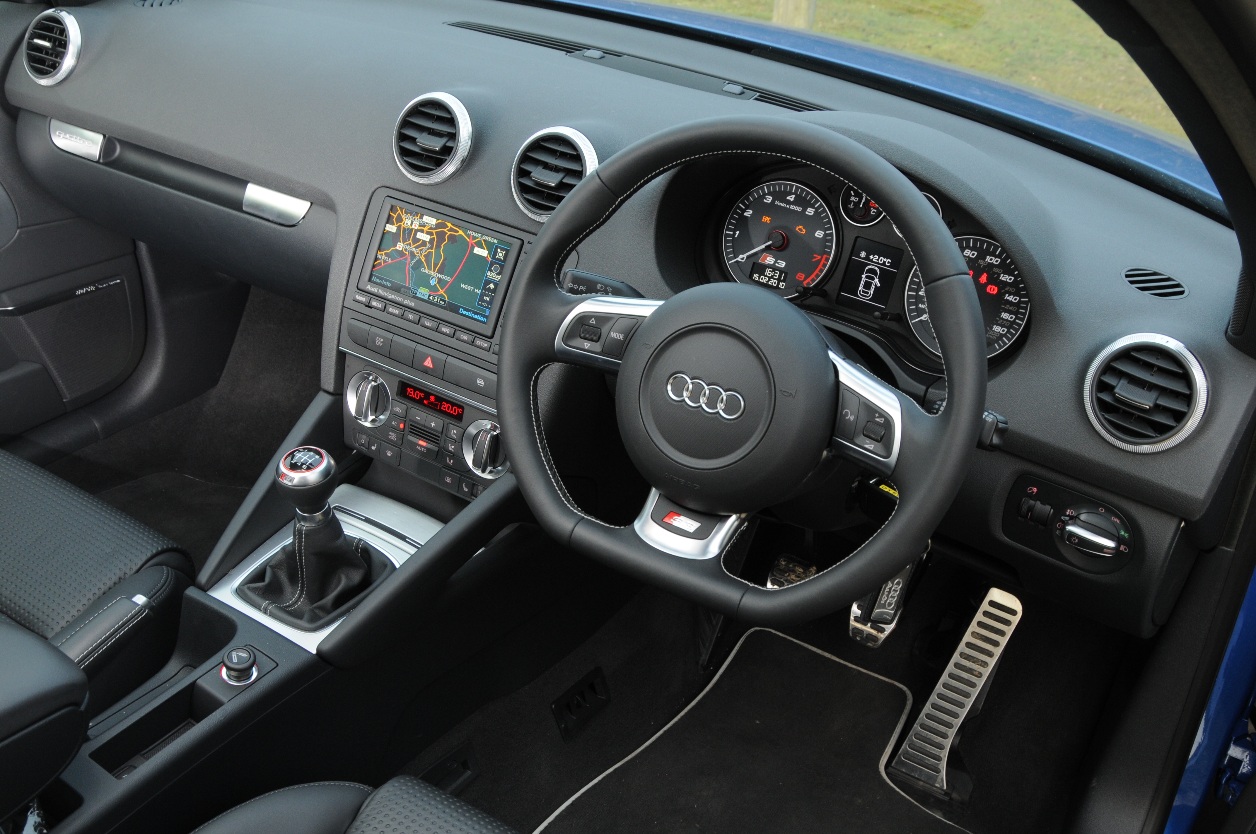 Audi S3 - interior