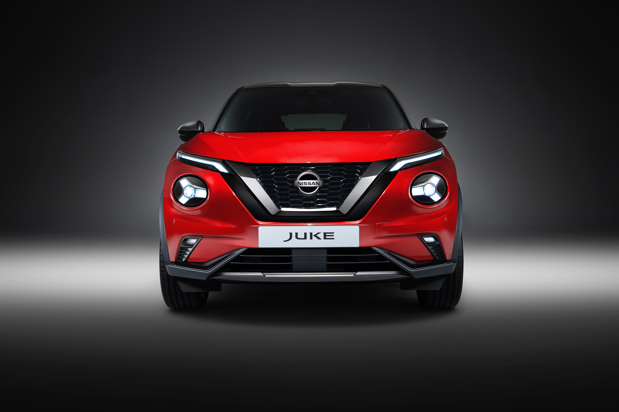New Nissan Juke in red - front end