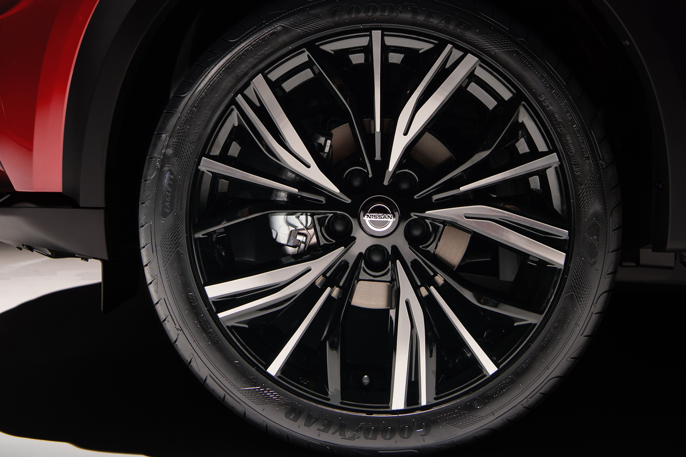 New Nissan Juke alloy wheel