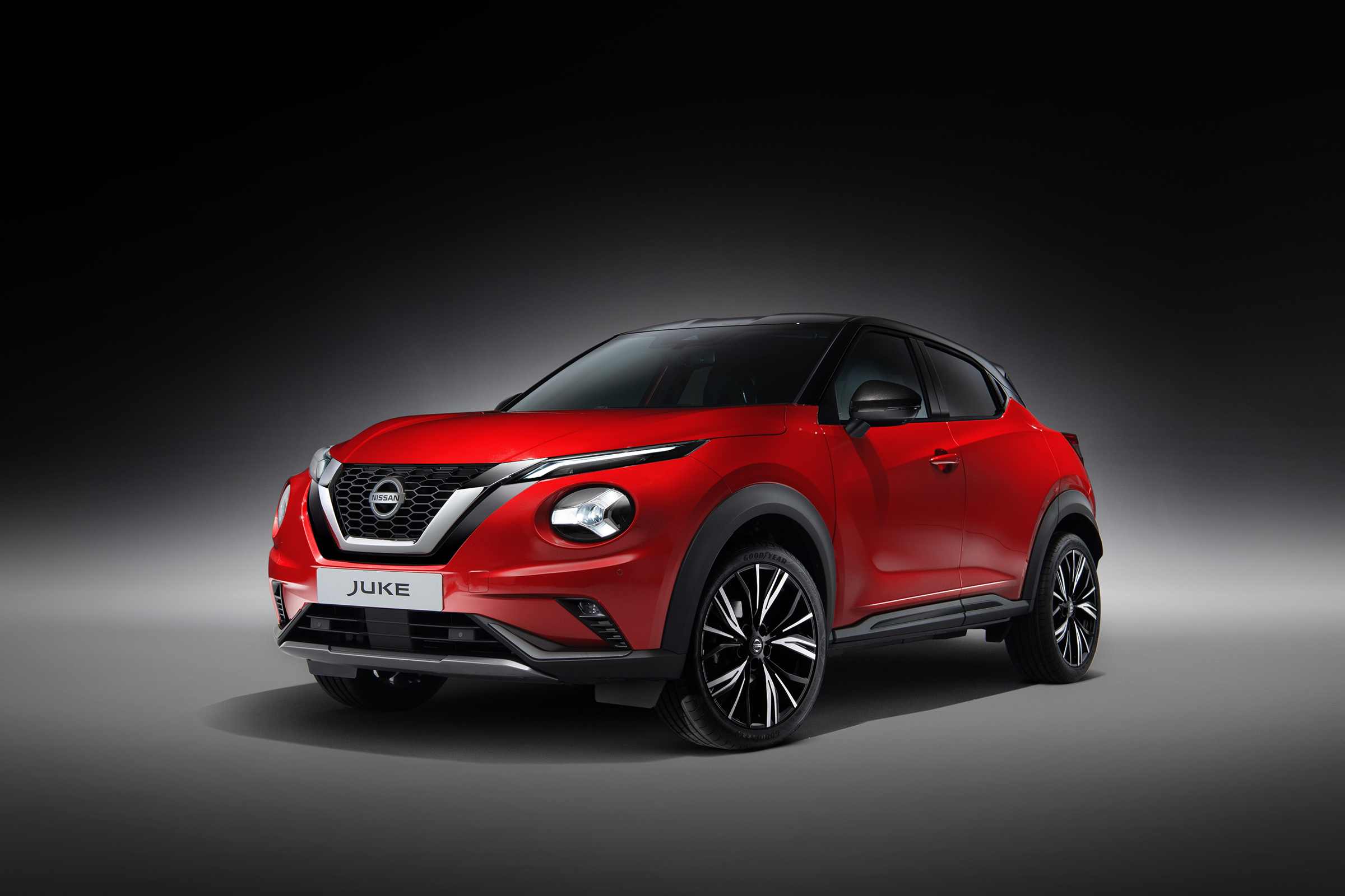 New Nissan Juke in red
