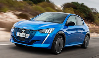 Peugeot e-208 hatchback front 3/4 driving