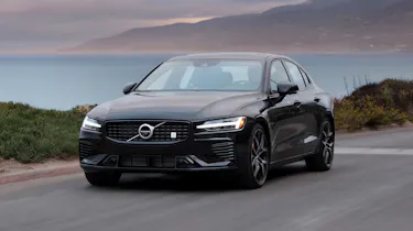 Volvo S60 Polestar Engineered - Front 3/4 view
