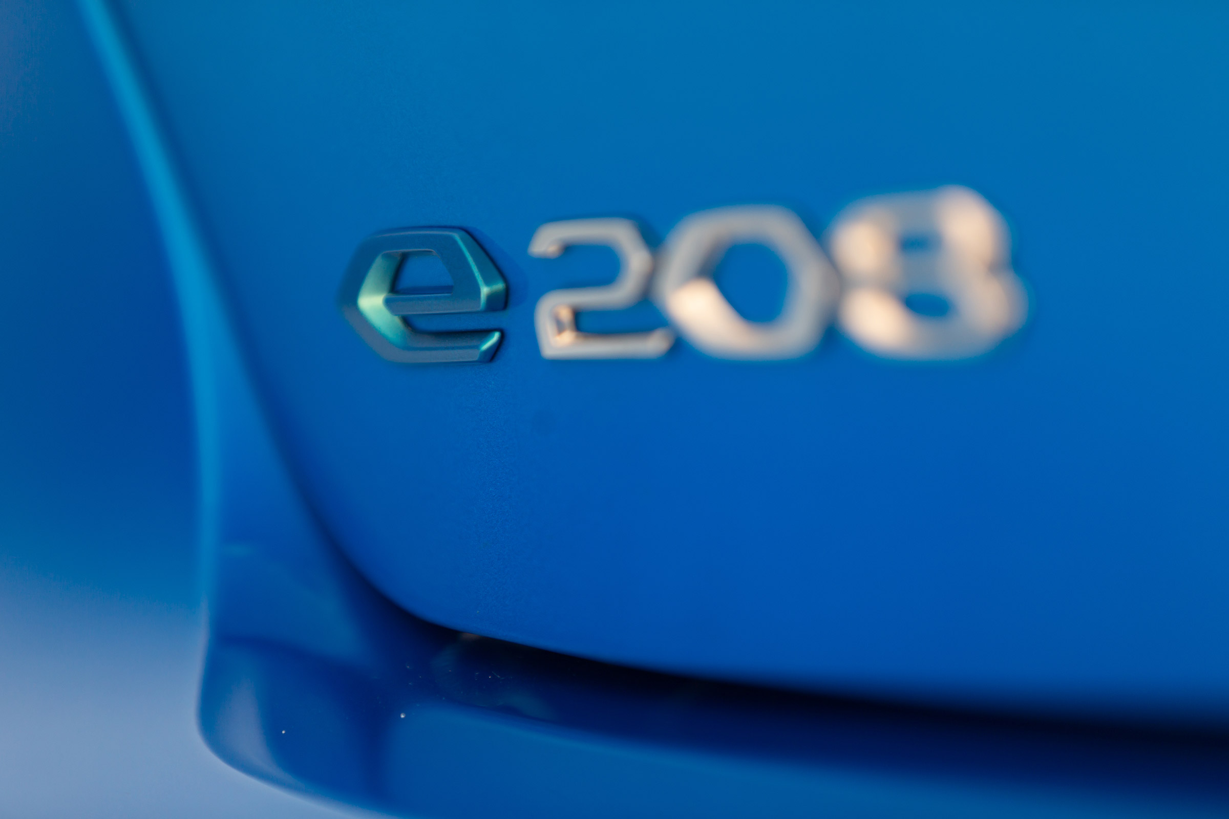 Peugeot e-208 hatchback rear badge