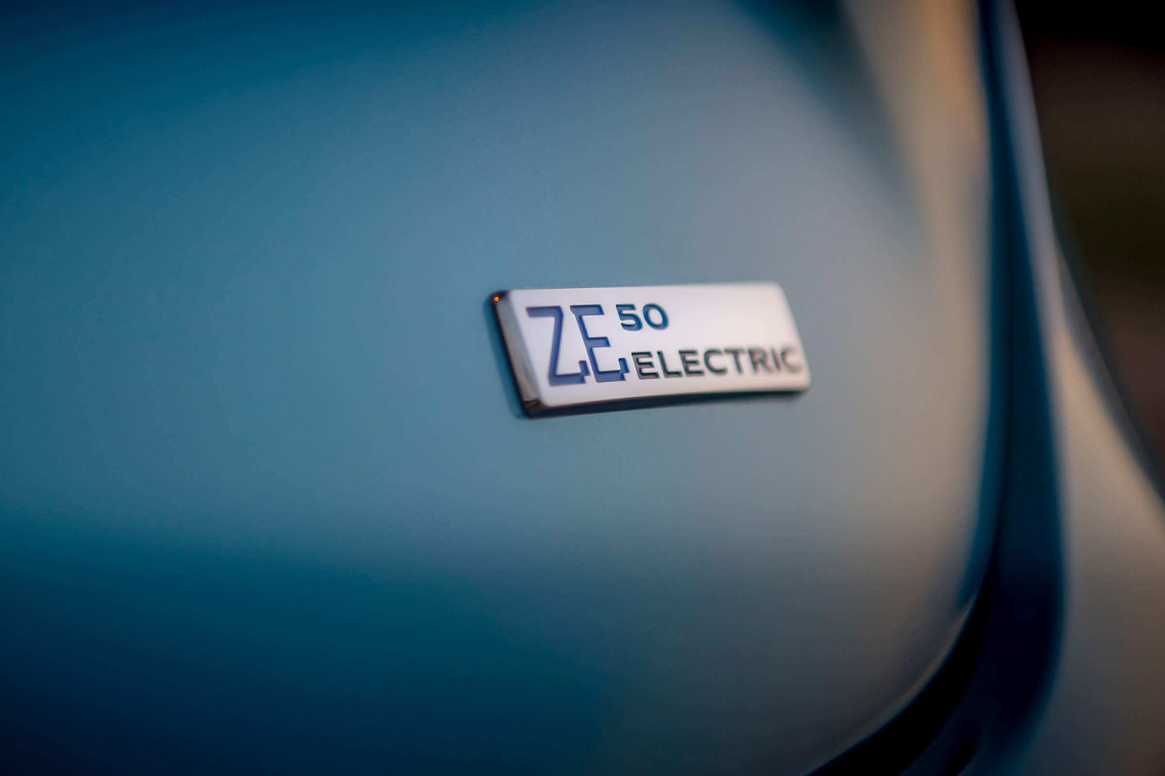 Renault ZOE - rear badge