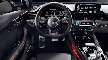 Audi RS4 Avant interior