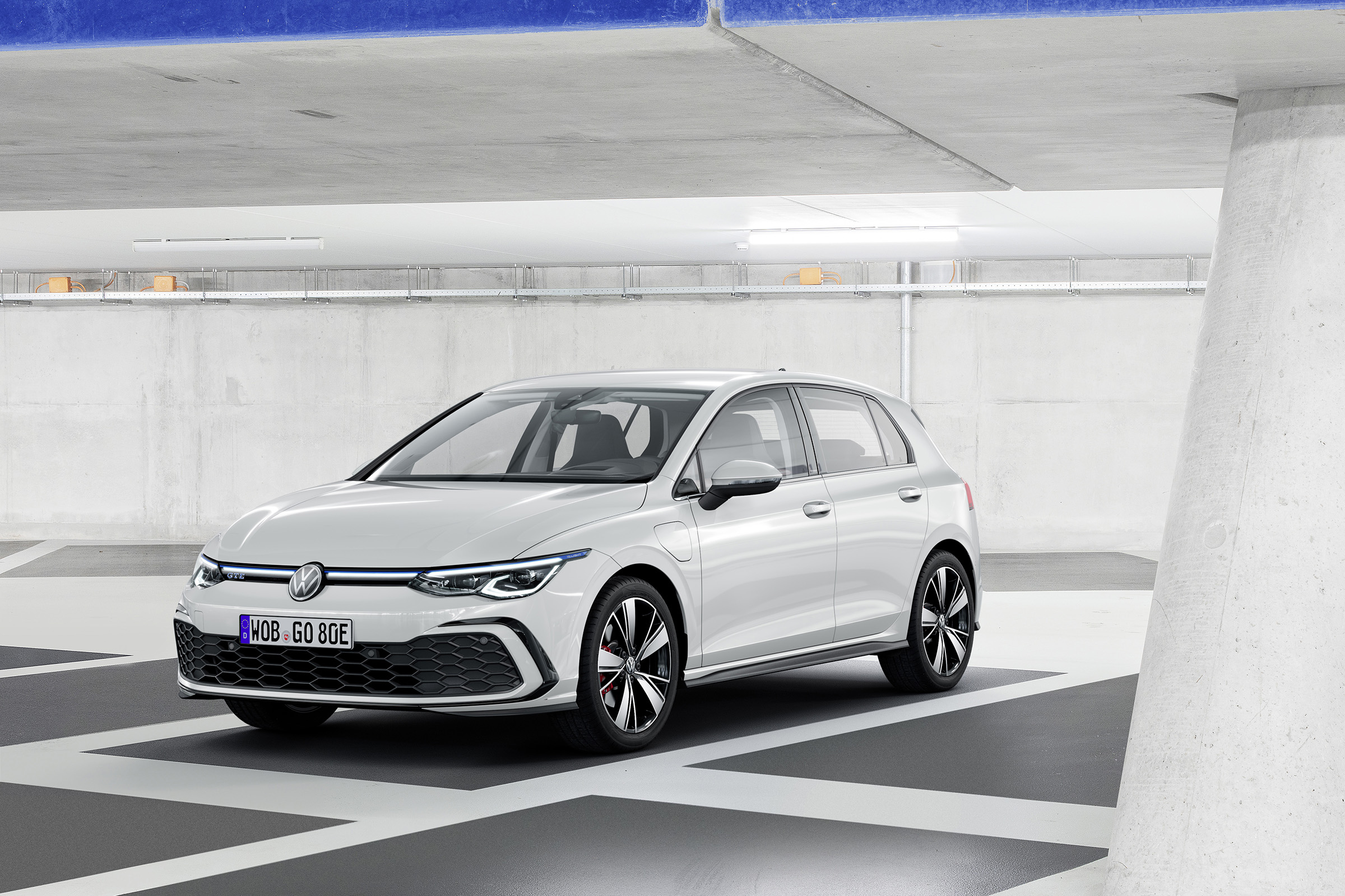 2020 Volkswagen Golf GTE
