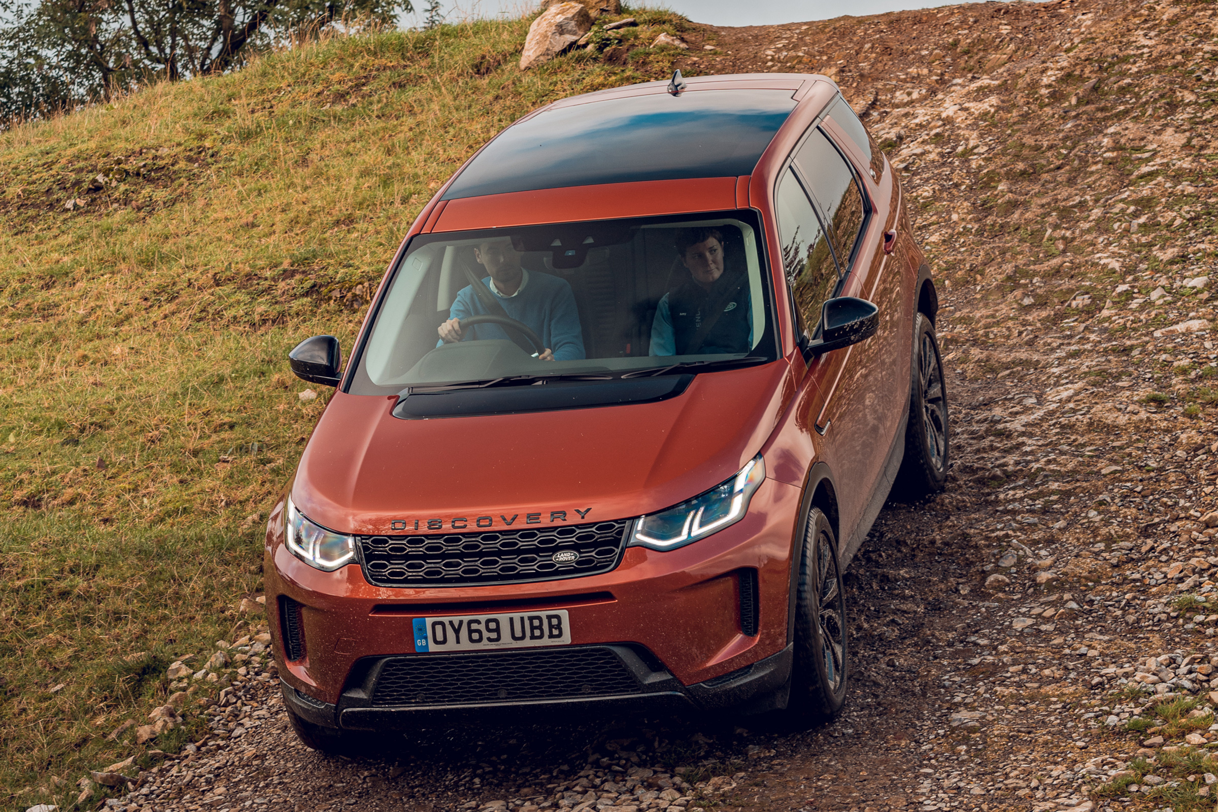 Land Rover Discovery Sport hill descent
