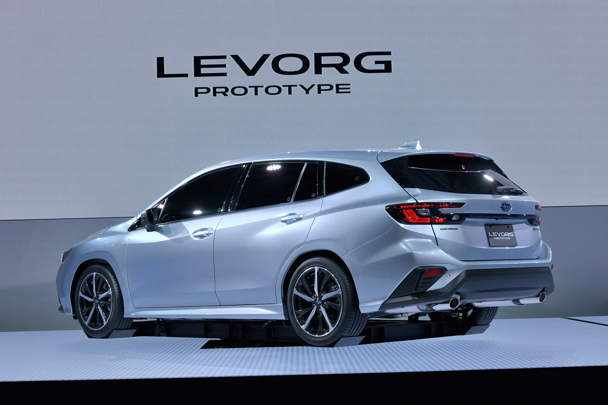 2020 Subaru Levorg - rear view