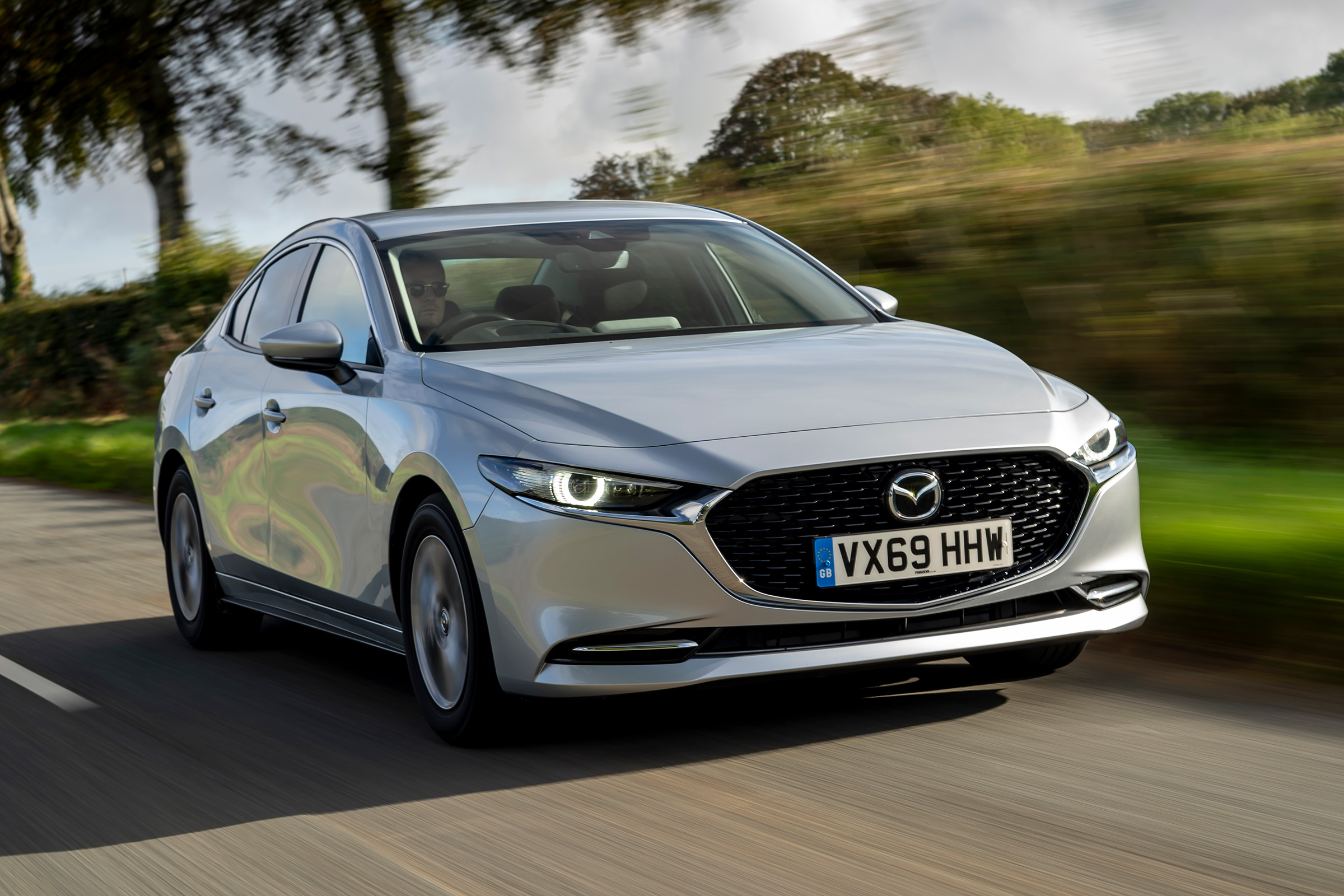 Mazda3 Saloon