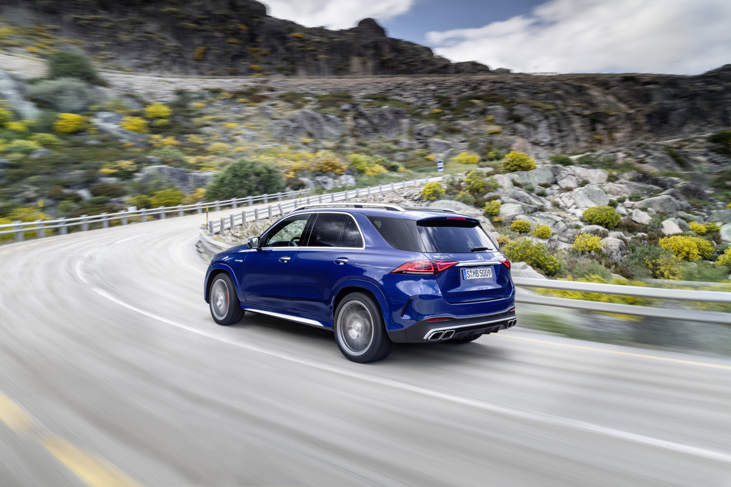 Mercedes-AMG GLE 63 S - rear 3/4 dynamic
