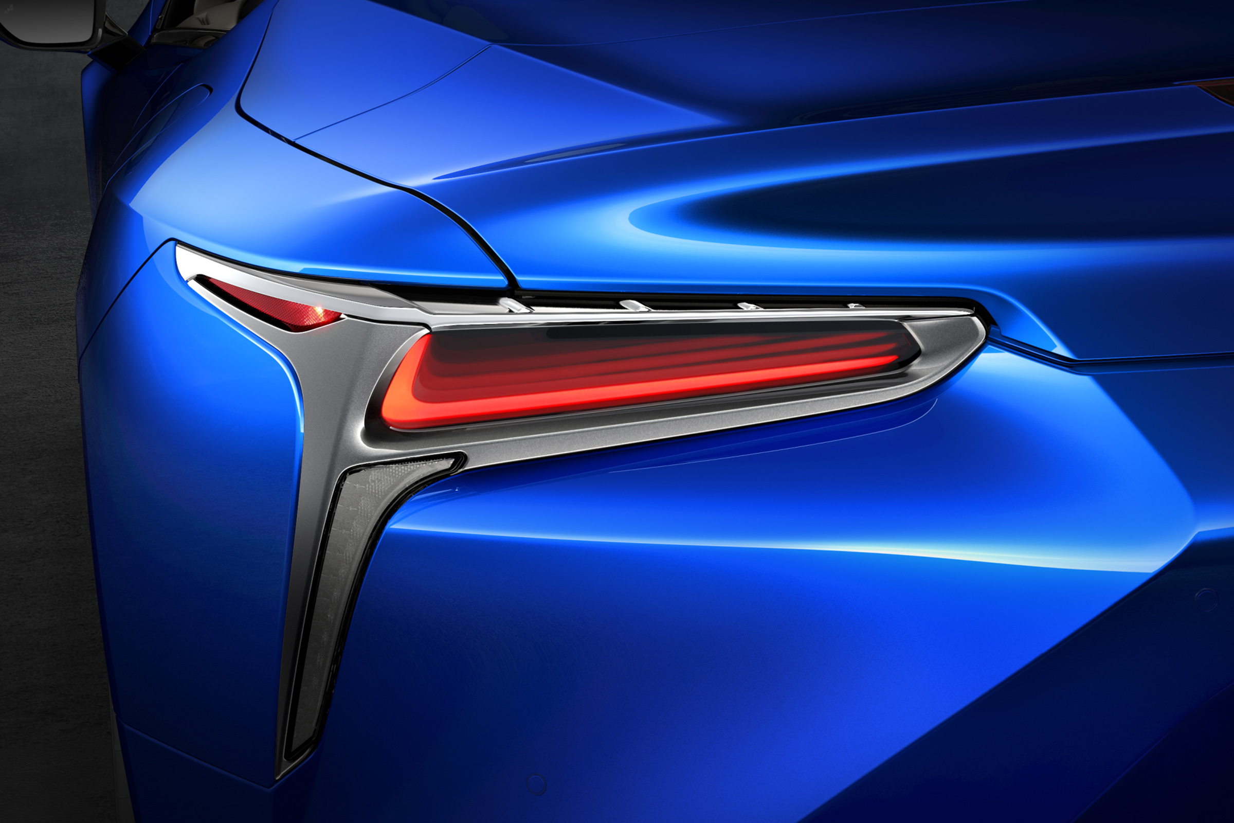 Lexus LC500 Convertible tail-light