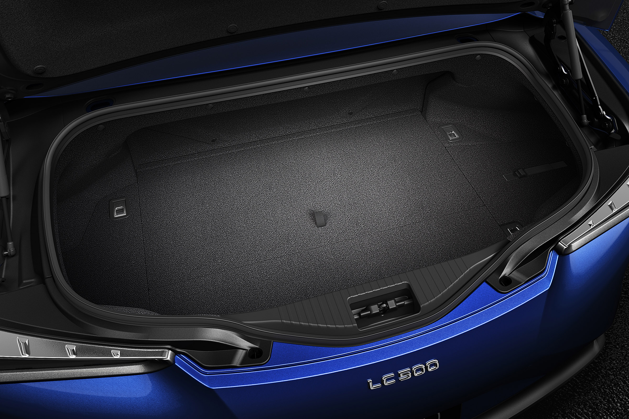 Lexus LC500 Convertible boot