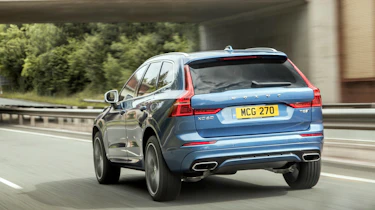 Volvo XC60 T8 - rear 3/4 dynamic