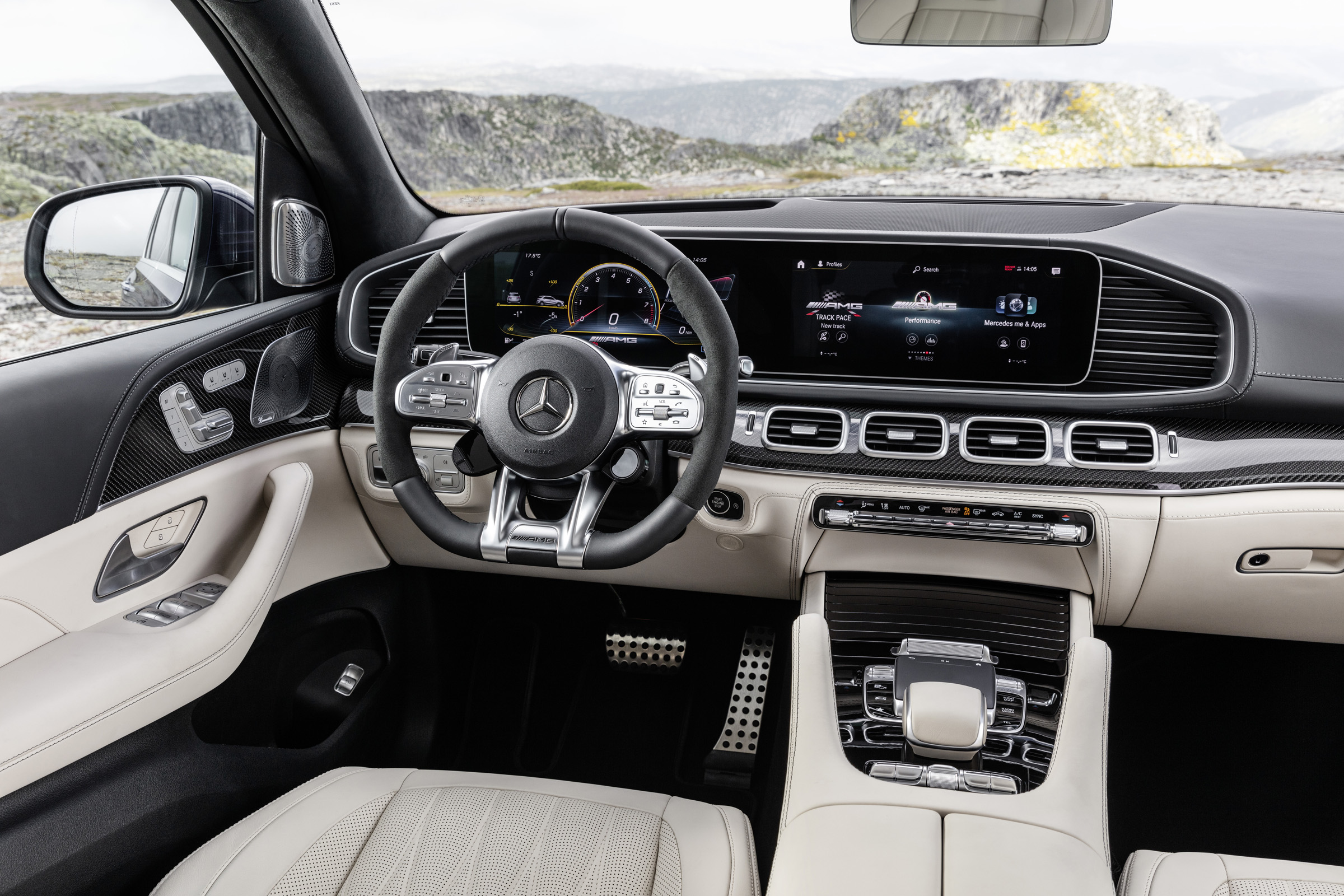 Mercedes-AMG GLE 63 S - interior 
