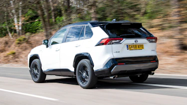 Toyota RAV4 - rear dynamic view