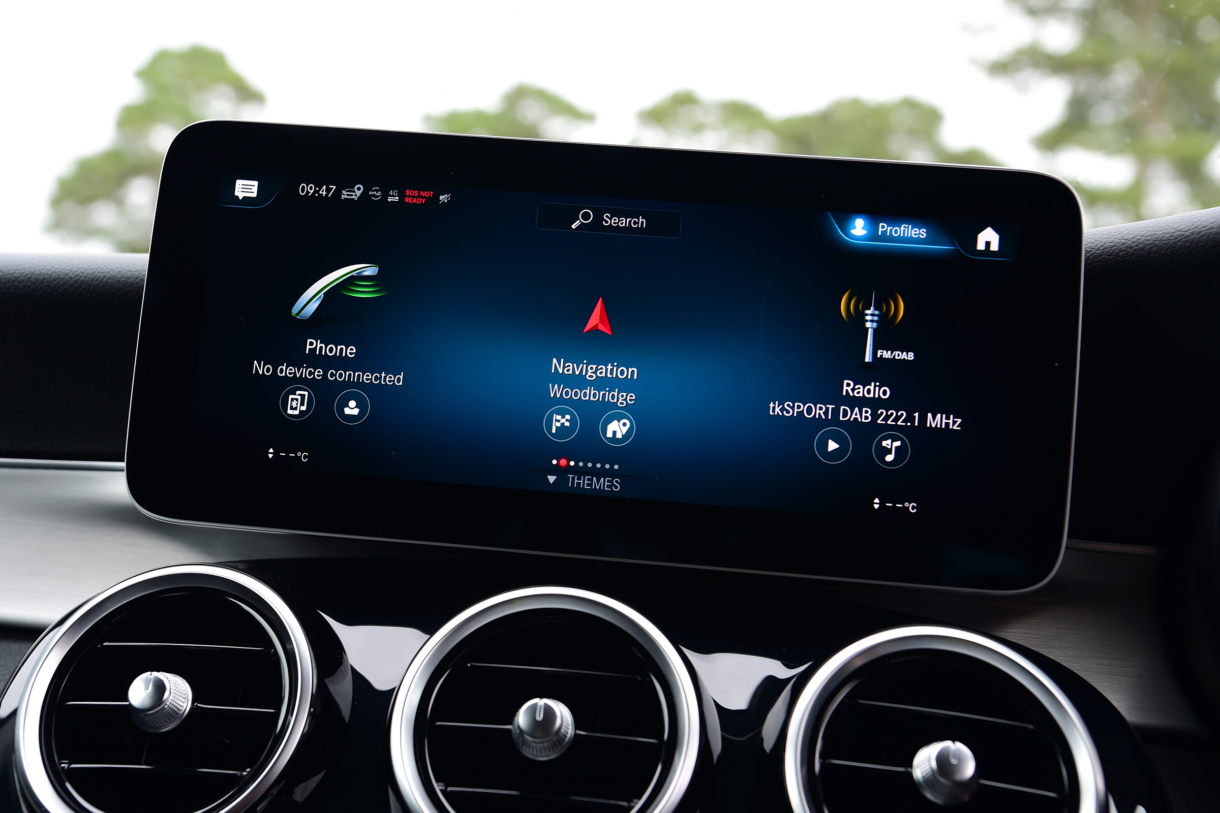 Mercedes GLC SUV infotainment menus